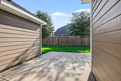6615 Hunters Trace Lane, Baytown, TX 77521 - Photo 22