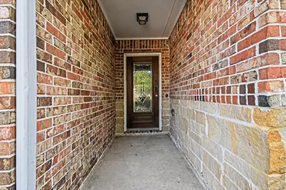 6615 Hunters Trace Lane, Baytown, TX 77521 - Photo 2