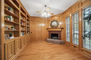 14 Tredington St, Sugar Land, TX 77479 - Photo 8