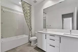 4521 San Felipe St, Houston, TX 77027 - Photo 16