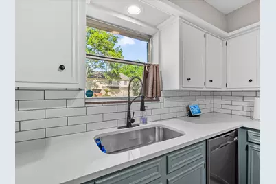 9203 Taidswood Drive, Spring, TX 77379 - Photo 16