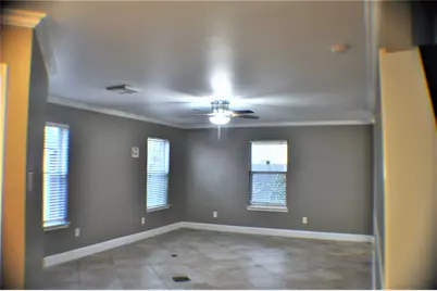 9503 Deep Valley Drive, Houston, TX 77044 - Photo 4