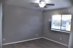 9503 Deep Valley Dr, Houston, TX 77044 - Photo 18