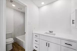 15918 Brookford Dr, Houston, TX 77059 - Photo 14