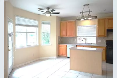 14810 Horse Creek Lane, Sugar Land, TX 77498 - Photo 18