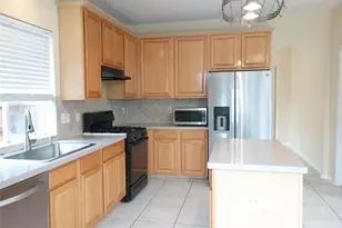 14810 Horse Creek Ln, Sugar Land, TX 77498 - Photo 20