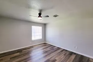 12330 Ormandy St, Houston, TX 77085 - Photo 14