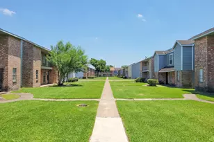 12330 Ormandy St, Houston, TX 77085 - Photo 32