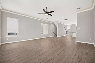 2507 Grey Willow Trl, Houston, TX 77077 - Photo 24