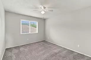 8815 Lyndonnille Falls Ln, Houston, TX 77078 - Photo 22