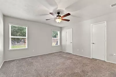 8815 Lyndonnille Falls Lane, Houston, TX 77078 - Photo 16