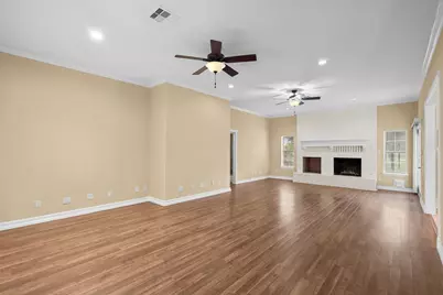 616 Westwood Circle, La Marque, TX 77568 - Photo 12