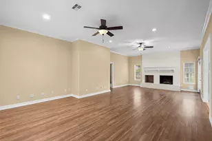 616 Westwood Cir, La Marque, TX 77568 - Photo 12