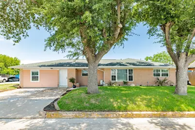 1302 56th Street, Galveston, TX 77551 - Photo 1