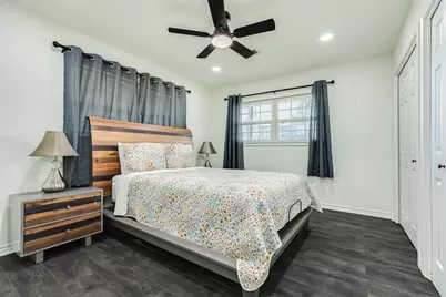 1302 56th Street, Galveston, TX 77551 - Photo 32