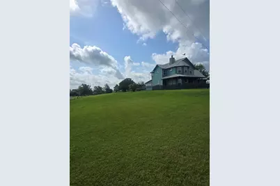4026 Fm 109, New Ulm, TX 78950 - Photo 2