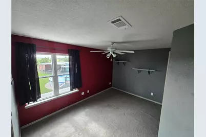 4026 Fm 109, New Ulm, TX 78950 - Photo 18