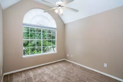 66 Lakeridge Court, The Woodlands, TX 77381 - Photo 30