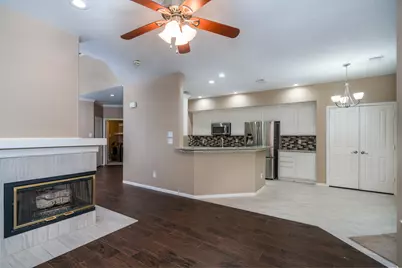 66 Lakeridge Court, The Woodlands, TX 77381 - Photo 10