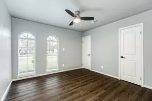 128 Catalpa St, Lake Jackson, TX 77566 - Photo 36