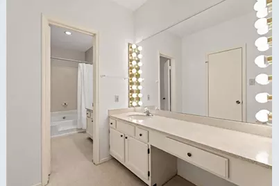 17491 Red Oak Drive #7491, Houston, TX 77090 - Photo 12