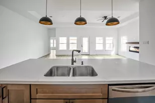 12118 Brightwood Dr, Montgomery, TX 77356 - Photo 18