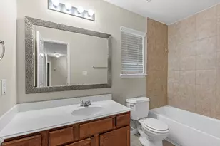 13307 Bomoseen Lake Rd, Houston, TX 77044 - Photo 32