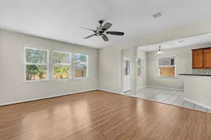 13307 Bomoseen Lake Rd, Houston, TX 77044 - Photo 10