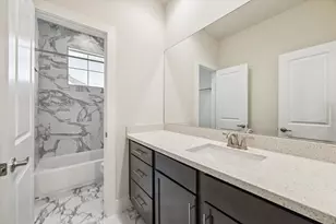 8812 Hollister Pine Ct, Houston, TX 77080 - Photo 18