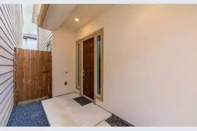 8806 Hollister Square Court, Houston, TX 77080 - Photo 22