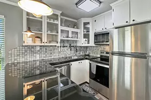 1322 Bahama Ln, Port Bolivar, TX 77650 - Photo 10