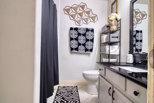 7911 Pelican Ln, Baytown, TX 77523 - Photo 24