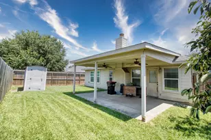 7911 Pelican Ln, Baytown, TX 77523 - Photo 26