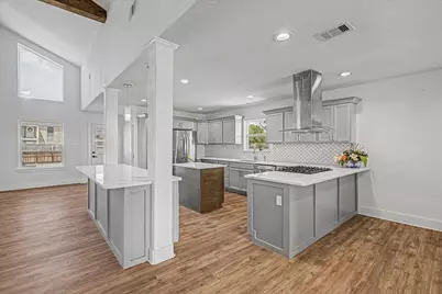 1809 E Bayshore Drive Drive, Palacios, TX 77465 - Photo 26