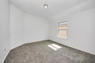 13935 Long Meadow Dr, Houston, TX 77047 - Photo 38