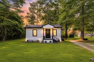 520 Lakeshore Dr, Cleveland, TX 77327 - Photo 2