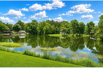 520 Lakeshore Drive, Cleveland, TX 77327 - Photo 12
