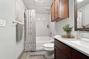 2910 Milam St, Houston, TX 77006 - Photo 8