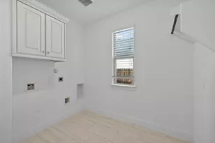 1021 Lakemont Bnd Ln, Pinehurst, TX 77362 - Photo 16
