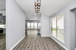 11830 Plumpoint Dr, Houston, TX 77099 - Photo 16