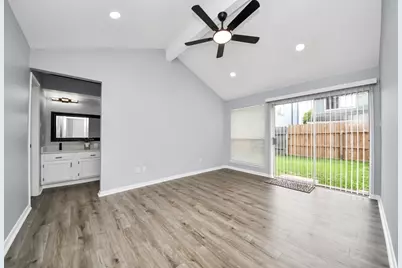 11830 Plumpoint Drive, Houston, TX 77099 - Photo 30