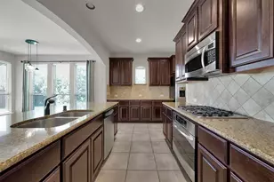 2 Maitland Ct, The Woodlands, TX 77354 - Photo 10