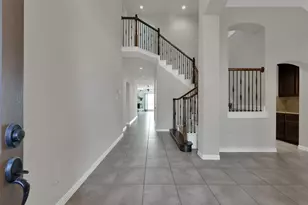 2 Maitland Ct, The Woodlands, TX 77354 - Photo 4