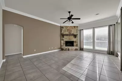 2 Maitland Court, The Woodlands, TX 77354 - Photo 12