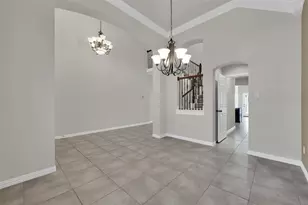 2 Maitland Ct, The Woodlands, TX 77354 - Photo 6