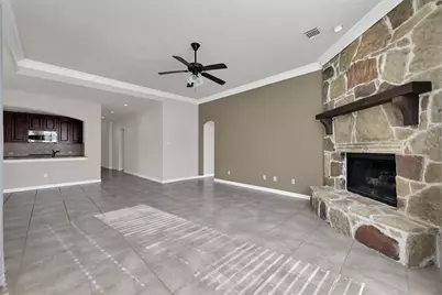 2 Maitland Court, The Woodlands, TX 77354 - Photo 14