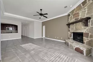 2 Maitland Ct, The Woodlands, TX 77354 - Photo 14