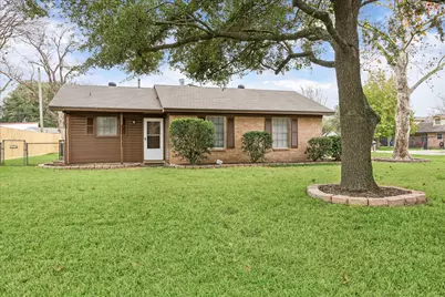 431 Hummingbird Lane, Houston, TX 77060 - Photo 1