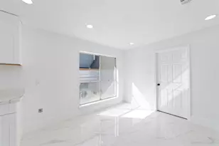 13330 Agarita Ln, Houston, TX 77083 - Photo 18