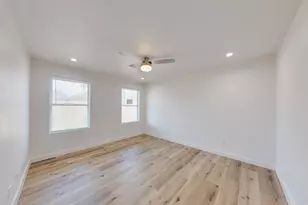 3635 Ward St, Houston, TX 77021 - Photo 14